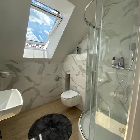Holiday home Widoki Miedzylesie (Silesia)