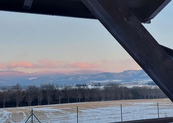 Widoki 펜션 미에드지레시