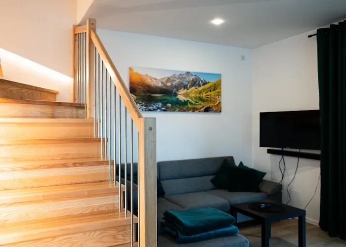 Widoki 펜션 미에드지레시